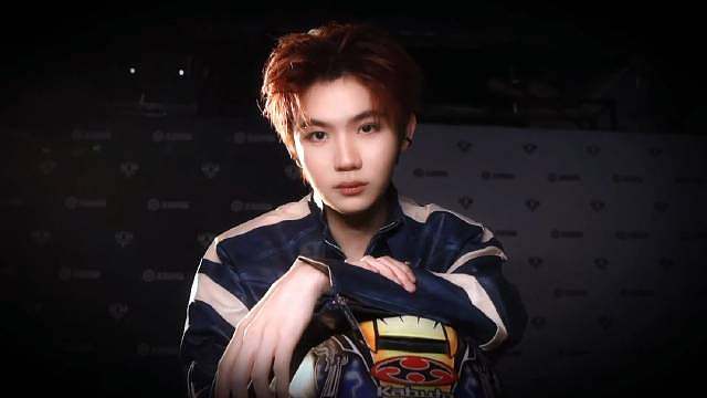 九尾新风格来袭机车酷酷boy！​​​