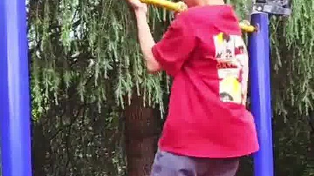 脆皮大学生体测，这标准嘛？