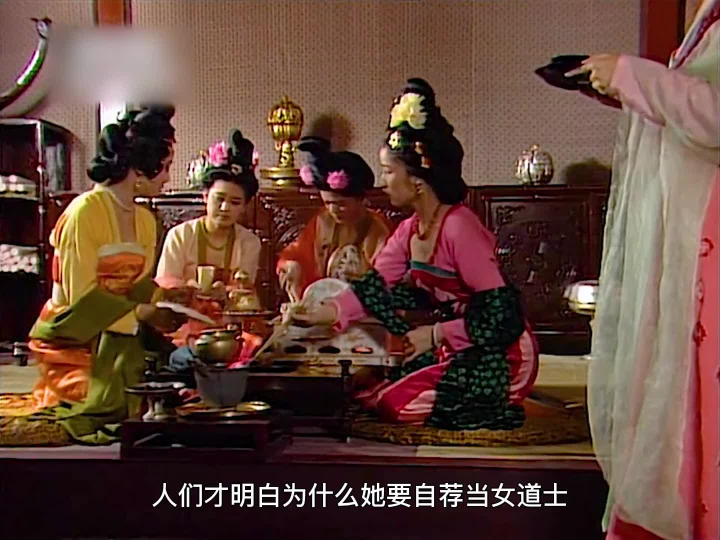 李隆基不顾朝臣议论纷纷整日带着杨玉环游山玩水！