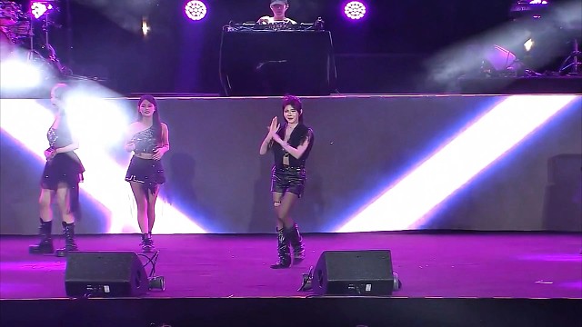 成都嘉年华：小天儿舞蹈