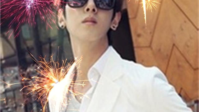 总裁，回来了，大家迎接下，哈