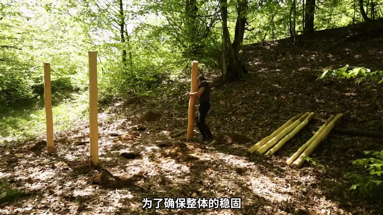 第1集：只需石头加枯木，男人就在野外搭建了舒适的荒野小屋