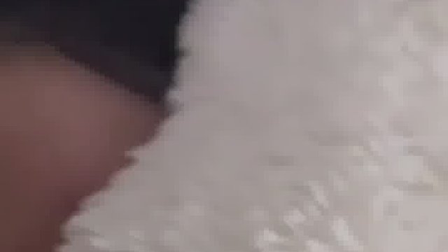 说好了翻页，自己却偷偷折了个角