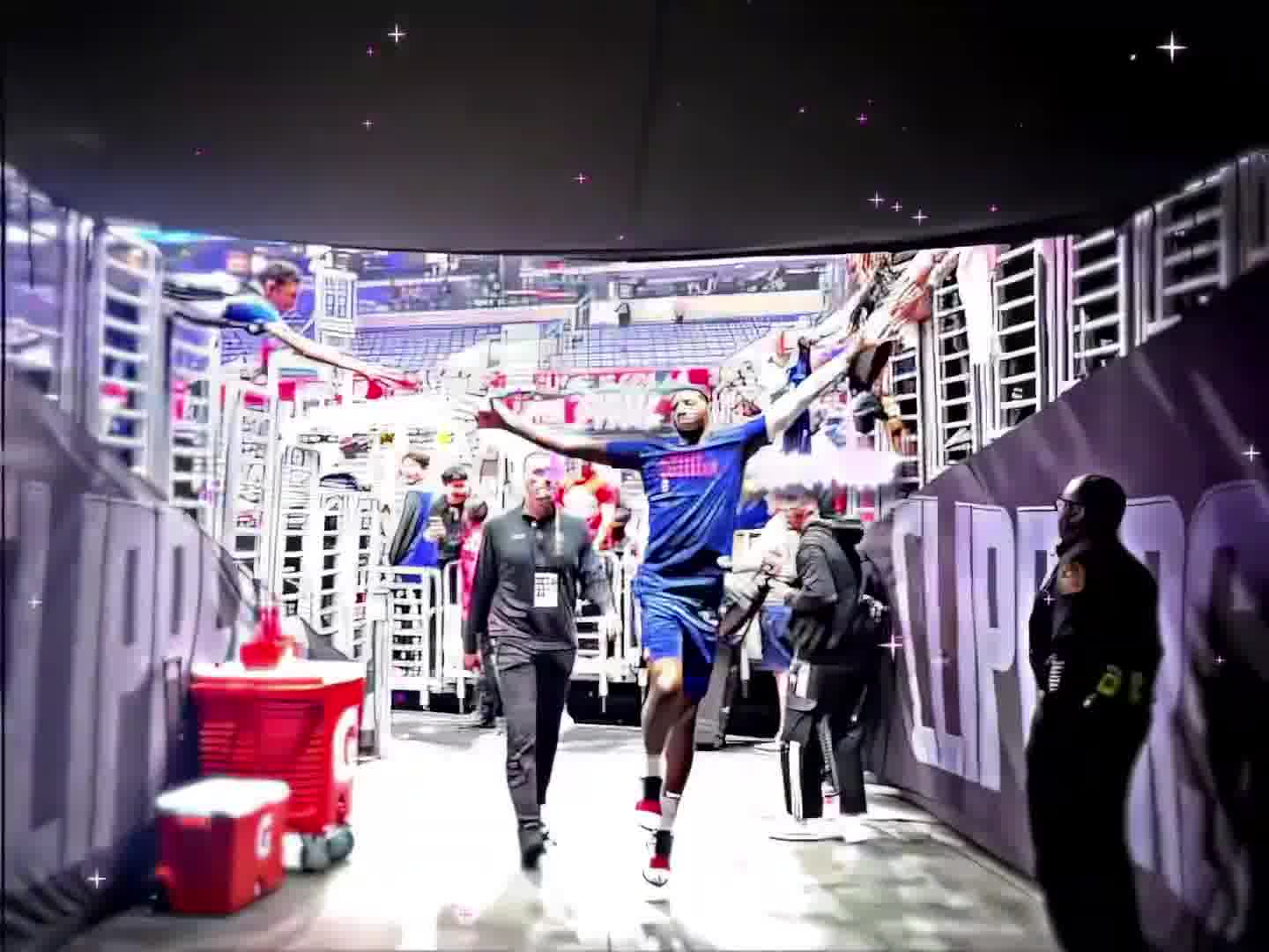 庭中三千梨花树，再无一朵入我心