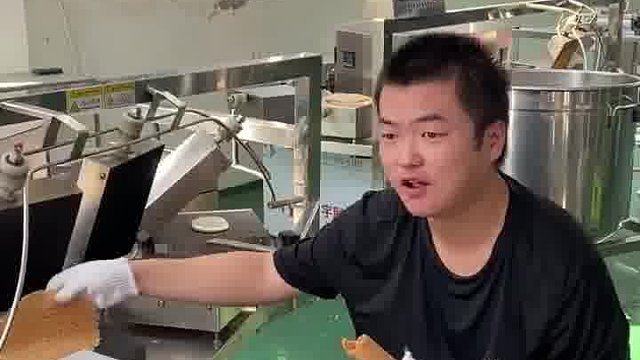 刚来食品厂上班，发现可以免费吃