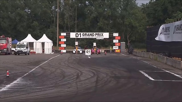 高璇R32 vs 川畑真人r35 2025D1漂移大奖赛