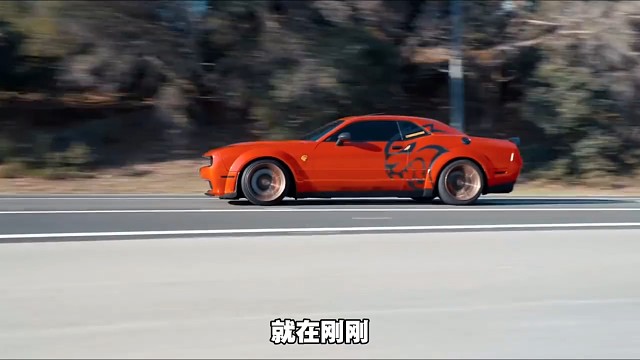 别人都在卷电动化，他却反其道而行之从拾内燃机