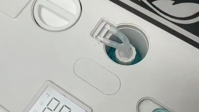 还有氛围灯……