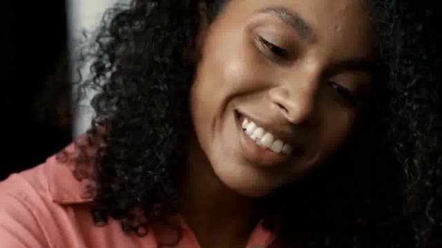 就算全世界都否定我，还有我自己相信我。