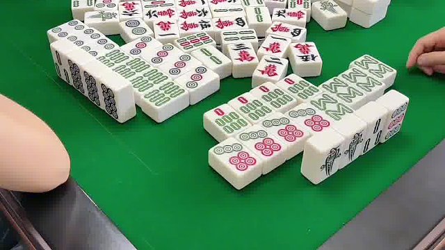 逆境突围，三方共赢新局