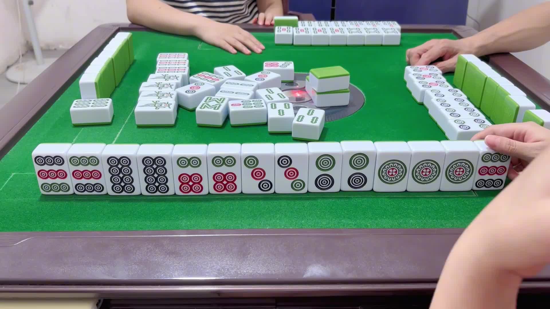 打麻将都能打出相克的感觉来