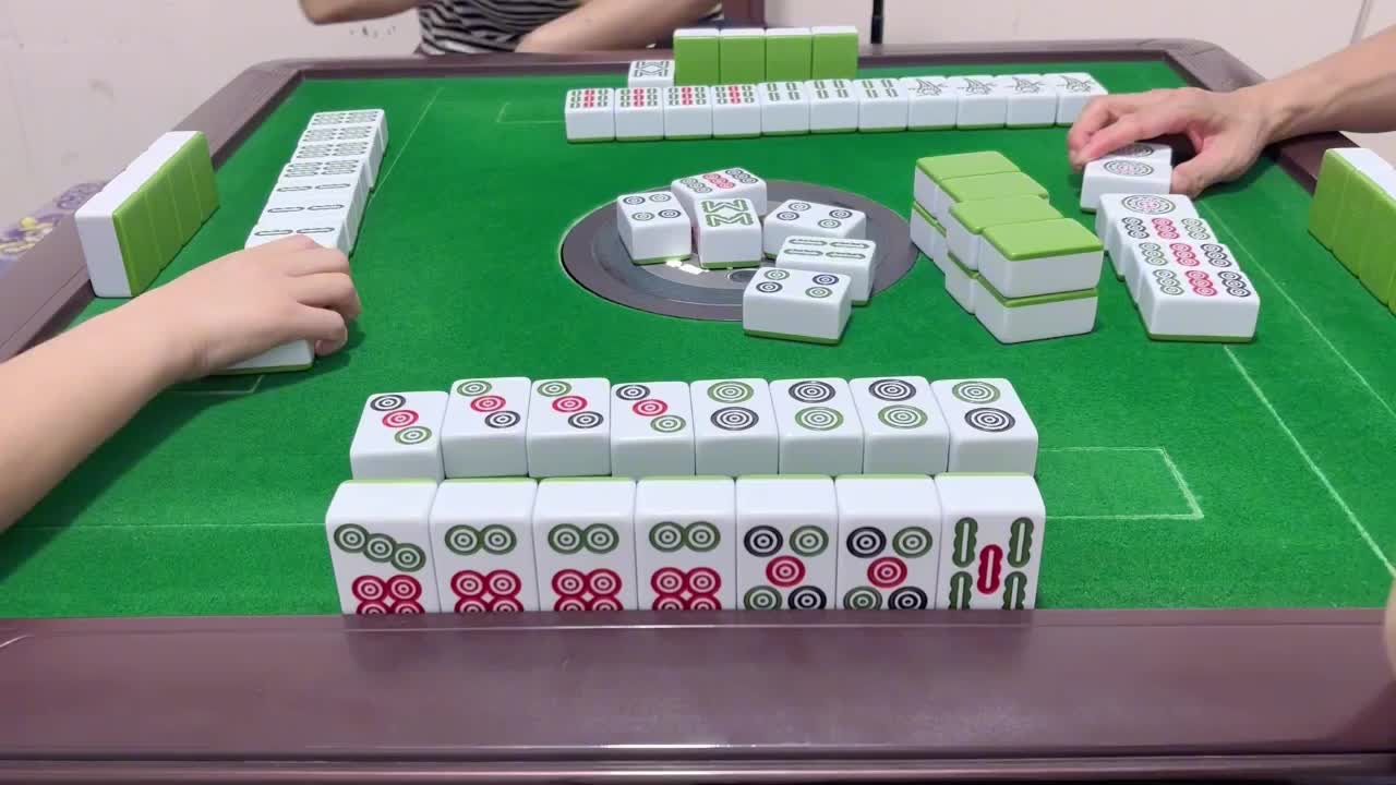 牌型要想好 离不开你们的赞助