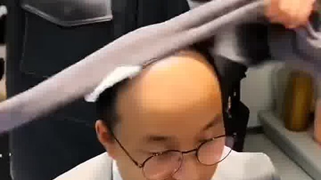 发型一带至少年轻了30岁