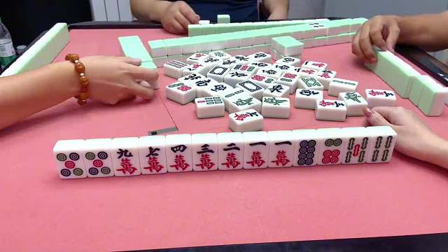 这场胡把牌有点难