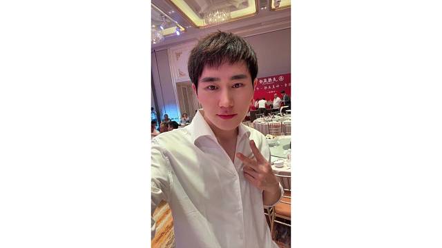 190西师老公邀请你闺蜜一起吃席 #190cm腹肌帅哥 #白手起家创业者 #玛莎拉蒂车主 #这一次我