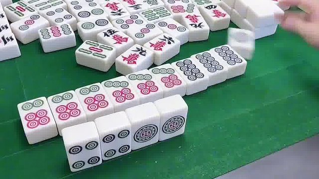 大伙儿这桶能一起干一杯不？