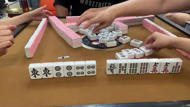 有碰就有杠 有杠就能胡系列