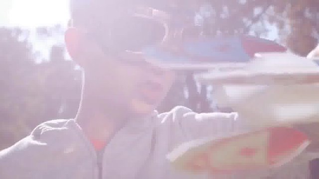 世上许多事情，只要甘心，吃了多少苦头都不会受到伤害