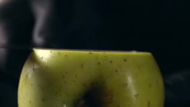 听说最近AI切水果很火？那就来个真实的切水果系列看看现实和AI的区别现实与AI