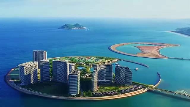 关于海南神奇小岛万宁️精彩呈现都在日月湾️
️日月湾订房️｜浮潜｜玩水跳水‍♂️