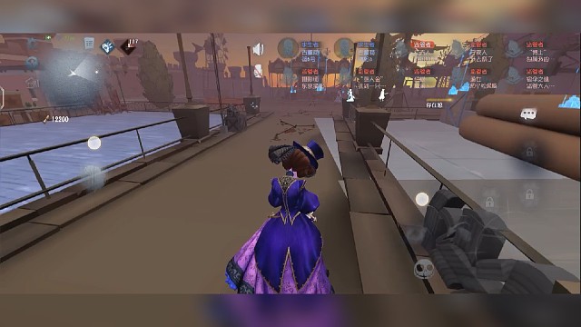 玩一次乐园被古董商打的好惨！