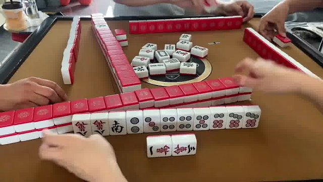 平平无奇一条龙 就叫“无奇龙”吧 哈哈哈