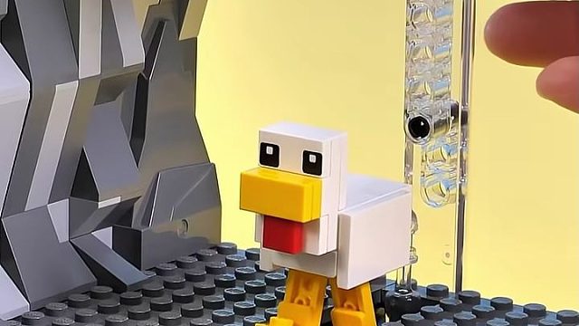 乐高+电机=会动的鸡骑士！乐高我的世界经典角色还原！