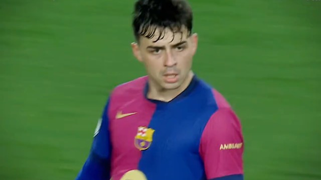 “现役第一中场，你选佩德里还是维蒂尼亚？”