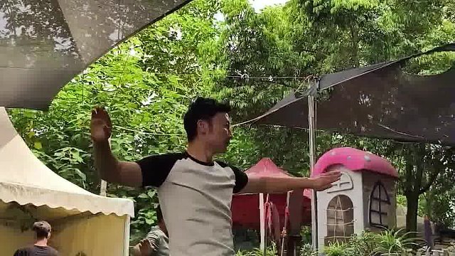 学习太极不仅是身体的锻炼，更是心灵的修炼，强调“练心”和“道法自然”的理念。