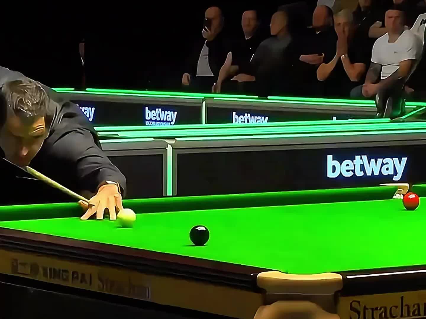 奥沙利文快马加鞭着急下班！  (3)