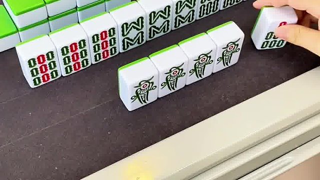 没想到摸个七条来…