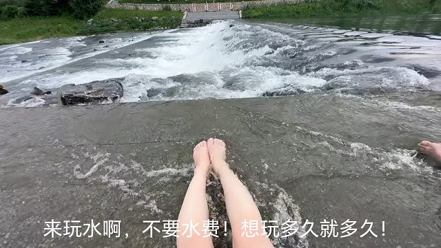 夏季和水是绝配我又是谁的绝配？