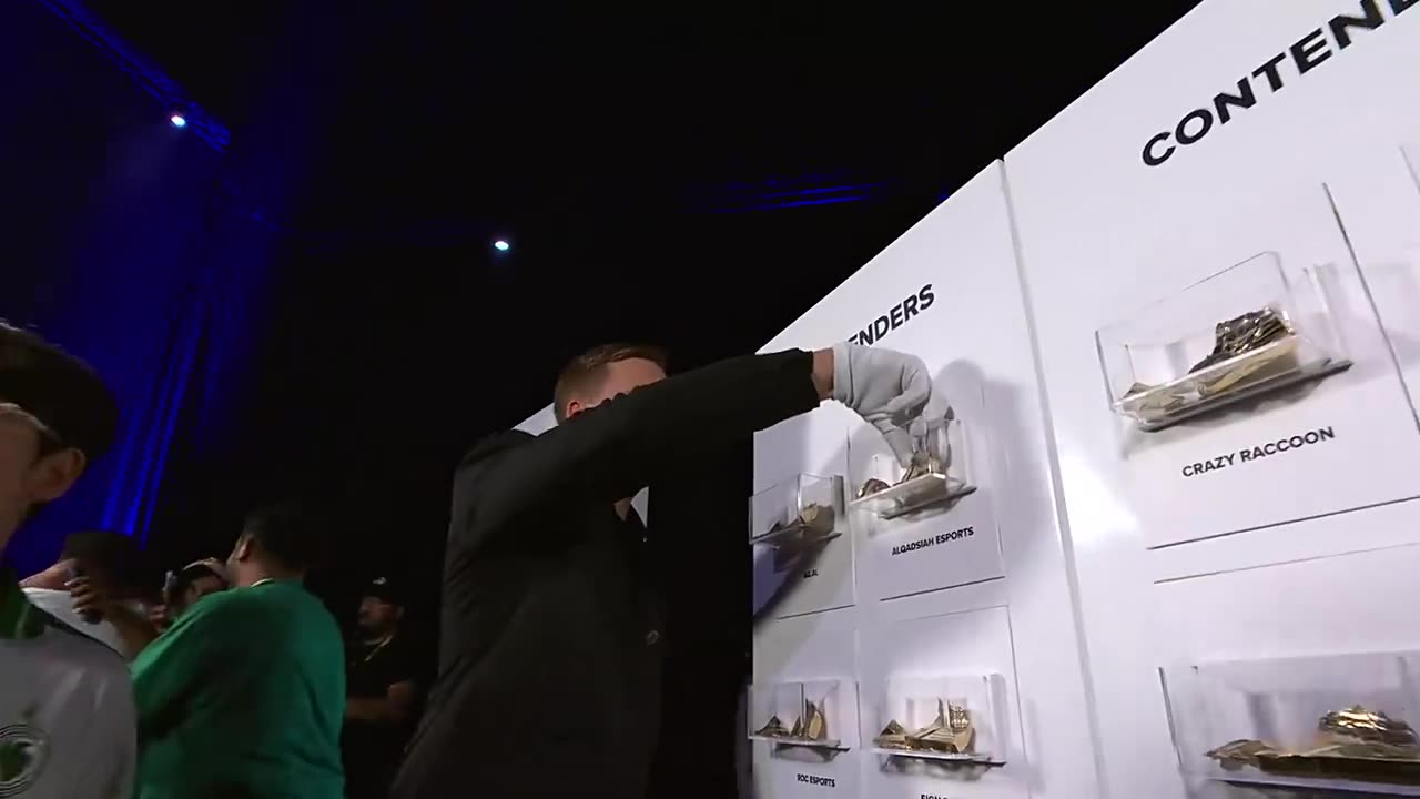 TeamFalcons选择T1、WBG、QAD作为底座