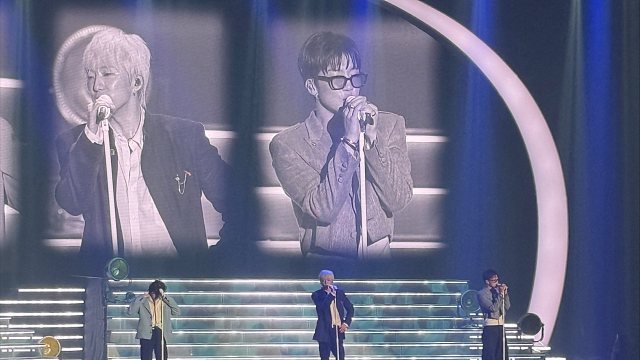 【自存】2025WINNER首尔演唱会手机自录合集｜25&26｜D2&B2区看台存档