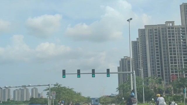 为什么说高速上的司机，永远都是新手看限速，老手看龙门架#每天一个用车小知识#汽车知识