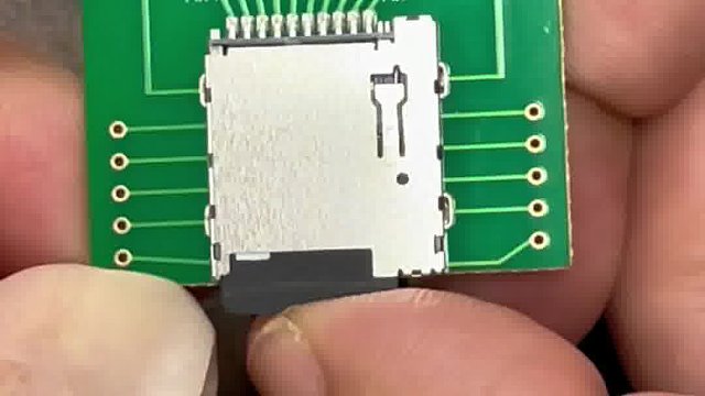 高速读卡器上选用哪款Micro SD卡座连接器？#连接器 #卡座连接器 #摩凯连接器 #读卡器 #扩