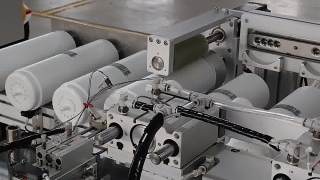 净水滤芯自动化组装