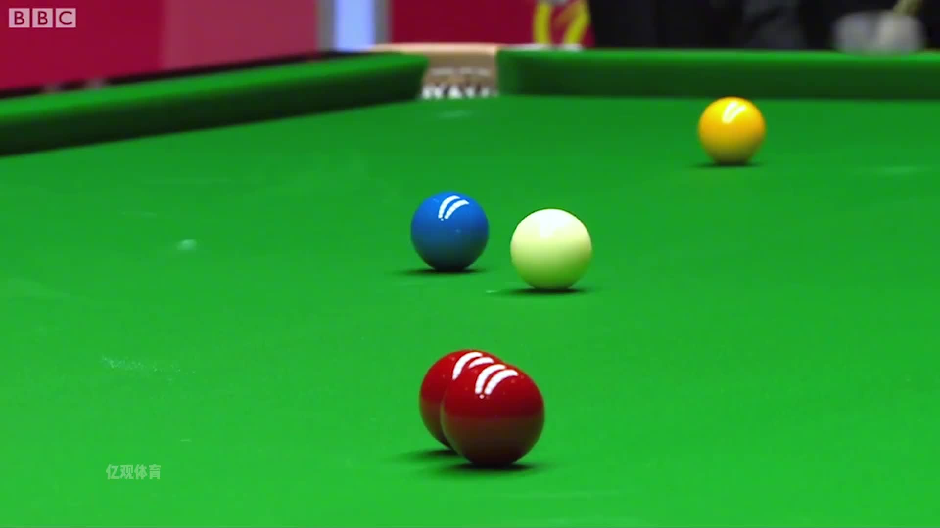 塞尔比一杆防守躺赚22，火箭被逼到点火升空，打的塞大师直撇嘴(2)