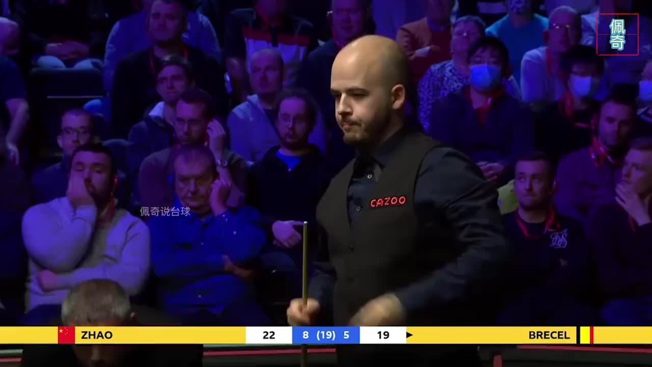 中国准神成名之战，赵心童价值165万斯诺克，对手大力解球被嘲(3)