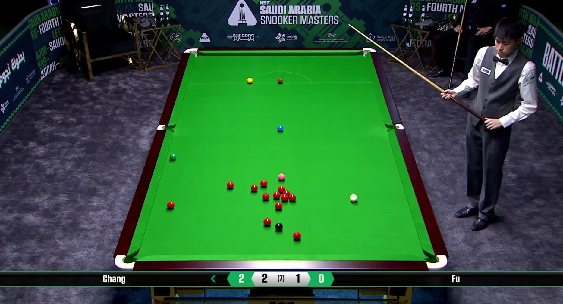 2025斯诺克沙特大师赛！傅家俊极限组合球突破，秀翻常冰玉！