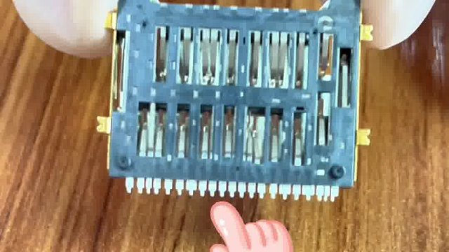 数码相机上选用哪款SD卡座连接器来存储大量高清视频和照片？