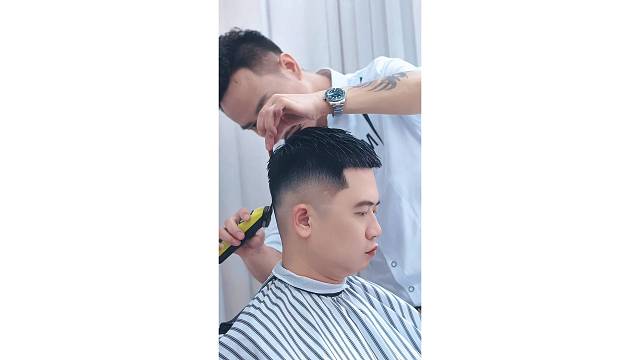 老李专业男士油头