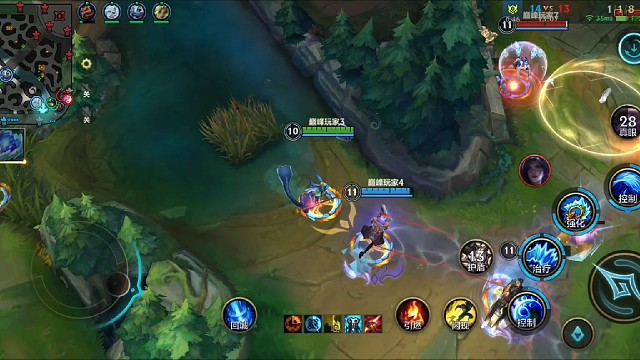 峡谷之巅的软辅娜美，在队友旁边丢丢技能就可以了