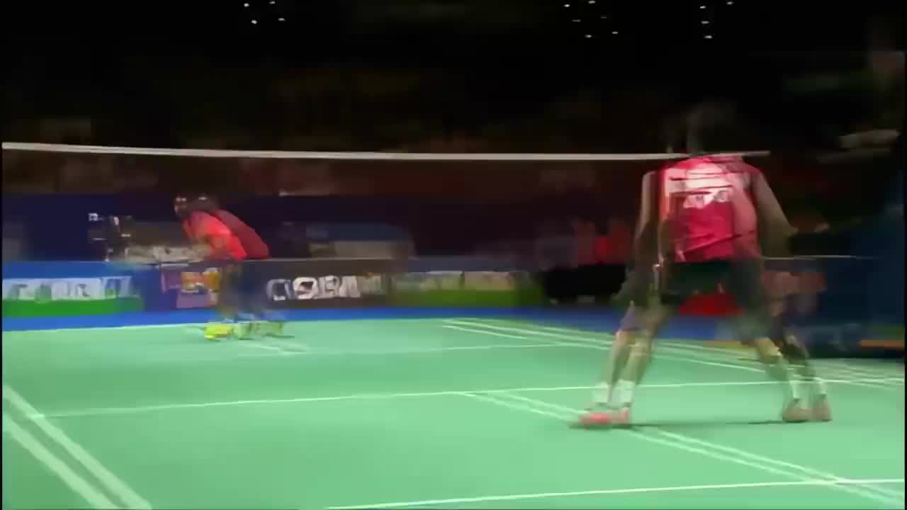 林丹vs陶菲克 超级丹上来就火力全开！2012全英