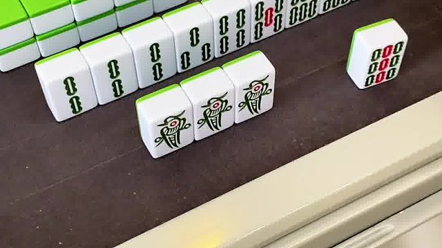 看不懂这牌了…