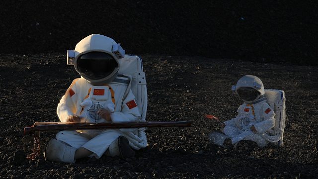 当我把古琴带上太空蹦了个迪，结果...