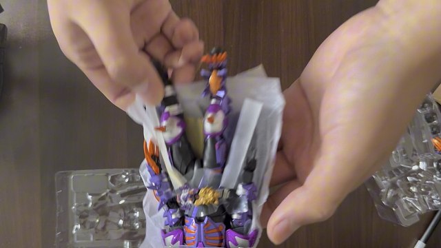 速度霸牛邪魔神开箱