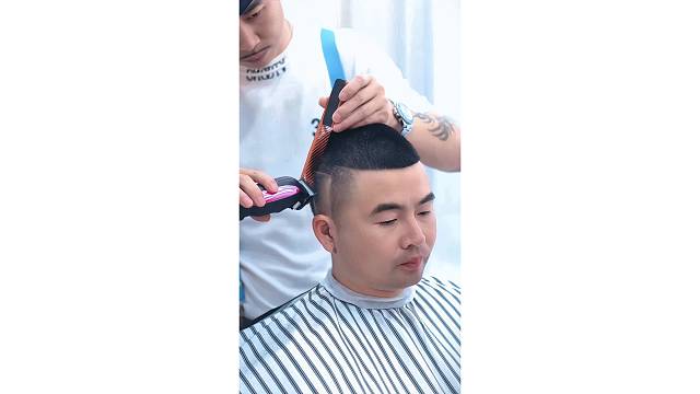 老李专业男士油头