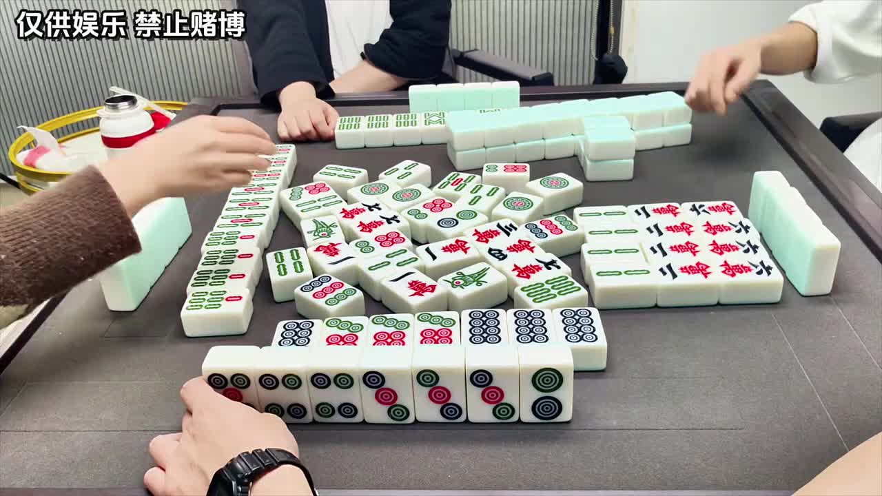 挨了重创舍不得走