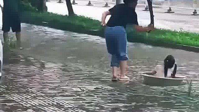 这需要很多很多钱吗？“不！需要很多很多爱！”